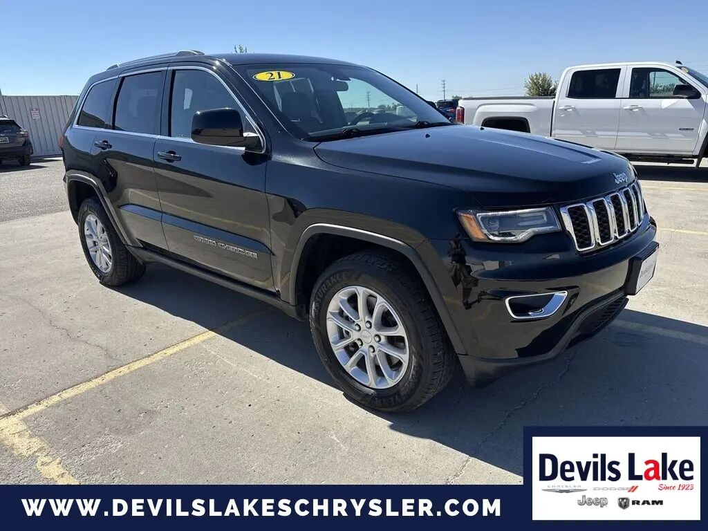 2021 Jeep Grand Cherokee Laredo E — photo 1 of 10