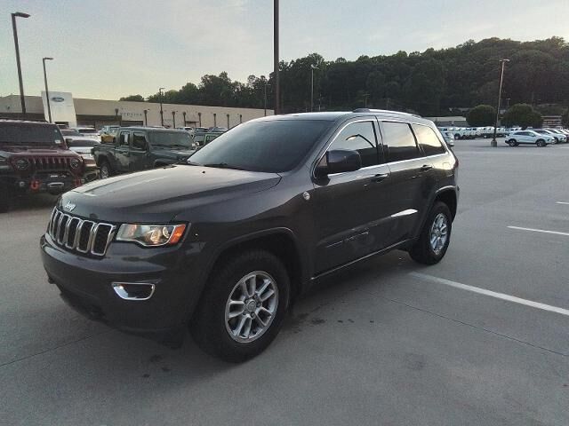 2020 Jeep Grand Cherokee Laredo