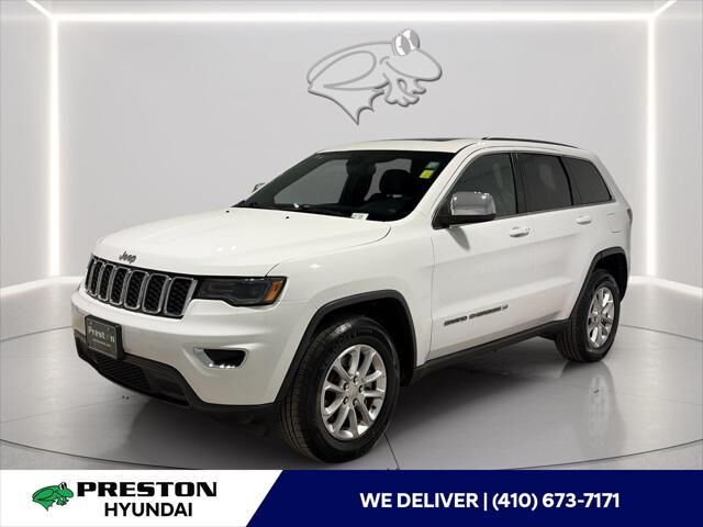 2022 Jeep Grand Cherokee WK Laredo X — photo 1 of 13