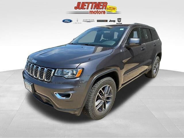 2019 Jeep Grand Cherokee Laredo