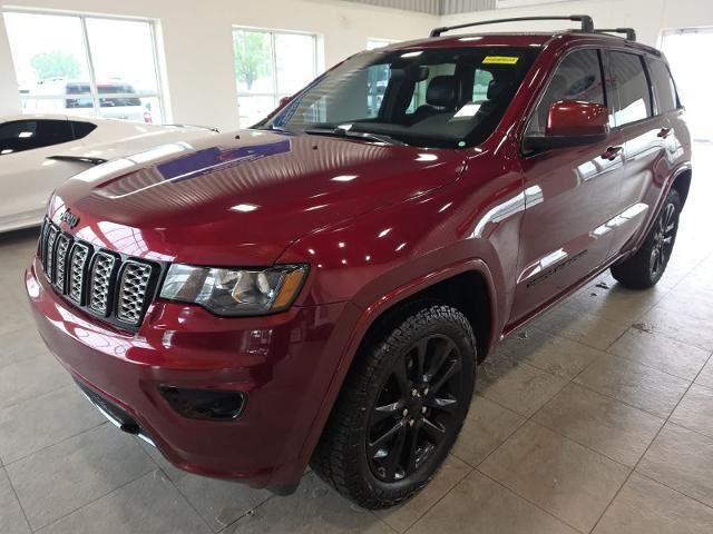 2019 Jeep Grand Cherokee Laredo