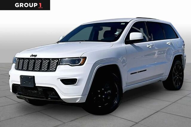 2020 Jeep Grand Cherokee Laredo