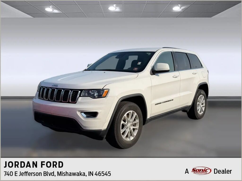 2022 Jeep Grand Cherokee WK Laredo E — photo 1 of 11