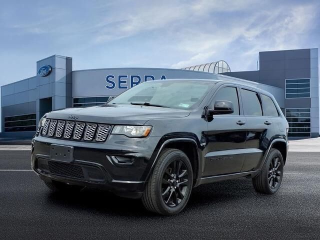 2019 Jeep Grand Cherokee Laredo