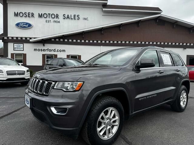 2019 Jeep Grand Cherokee Laredo