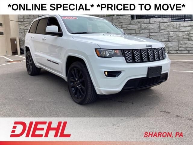 2020 Jeep Grand Cherokee Altitude — photo 1 of 13