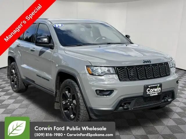 2019 Jeep Grand Cherokee Laredo