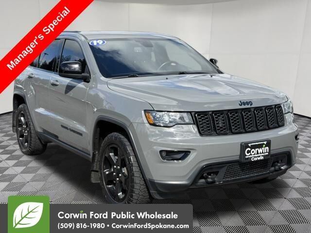 2019 Jeep Grand Cherokee Laredo