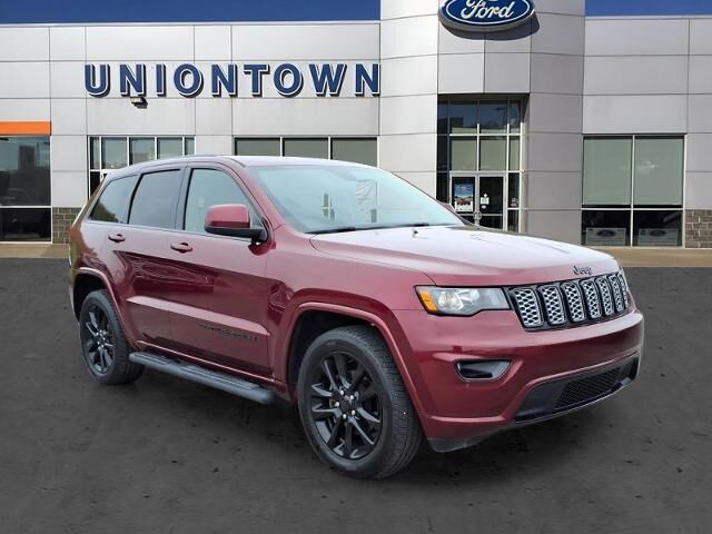 2020 Jeep Grand Cherokee Laredo