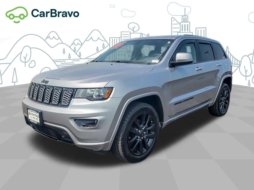 2020 Jeep Grand Cherokee Altitude 4x4 — photo 1 of 6