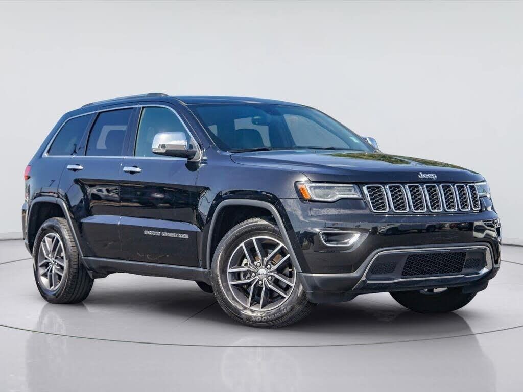 2017 Jeep Grand Cherokee Limited — photo 1 of 1