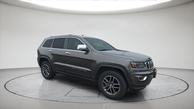 2017 Jeep Grand Cherokee Limited — photo 1 of 13