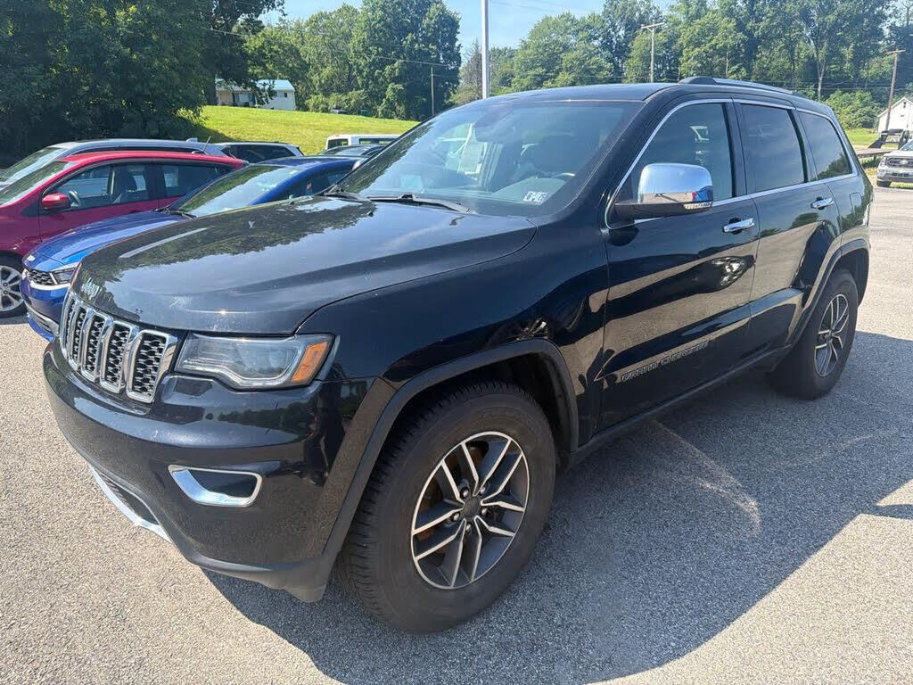 2021 Jeep Grand Cherokee Limited — photo 1 of 1