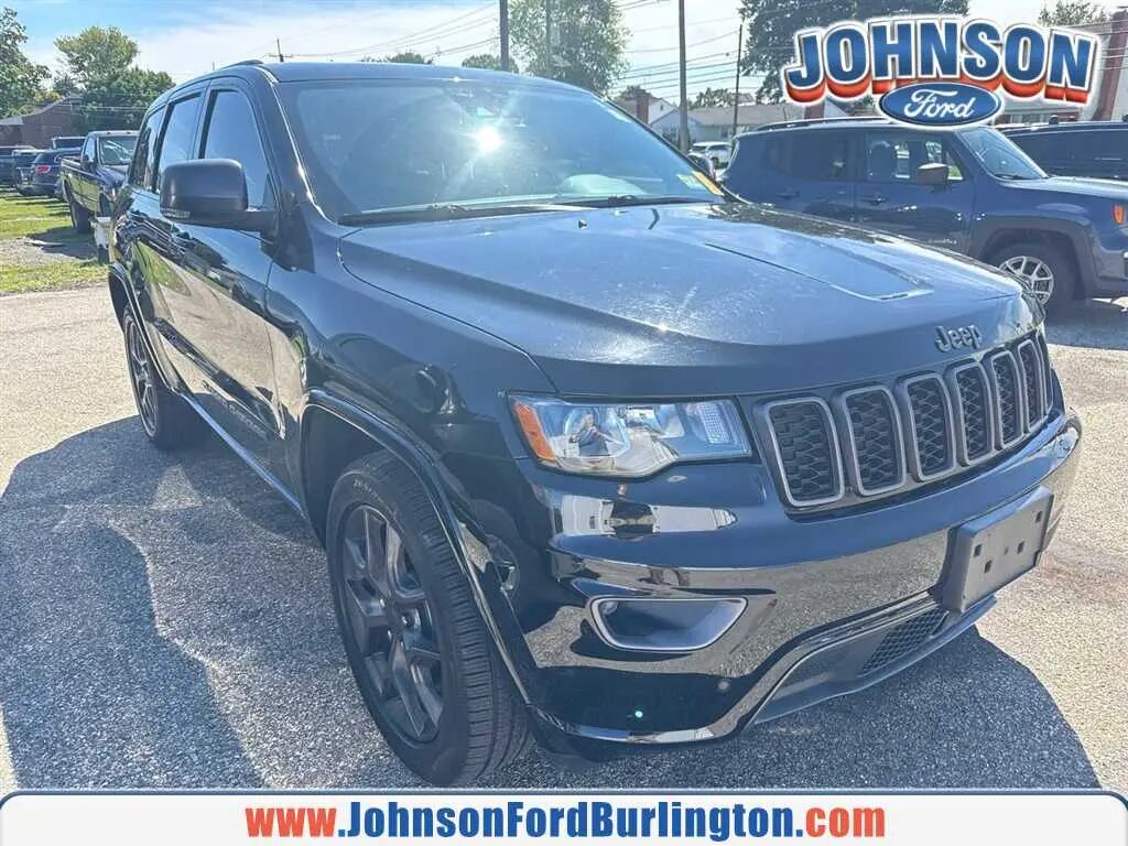 2021 Jeep Grand Cherokee Limited — photo 1 of 7