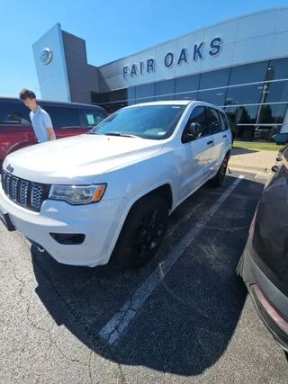 2020 Jeep Grand Cherokee Overland