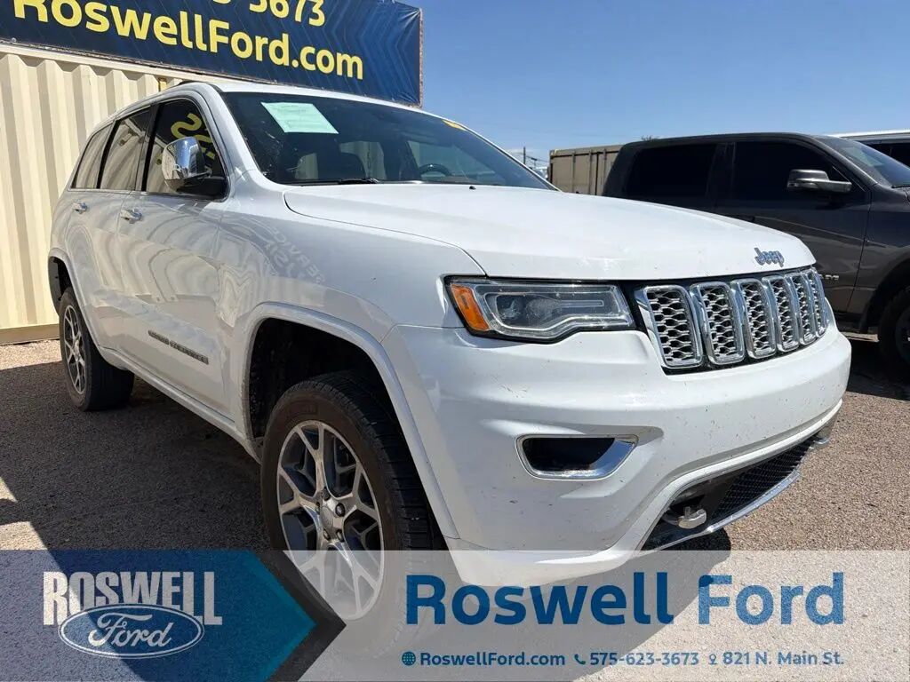 2020 Jeep Grand Cherokee Overland — photo 1 of 5