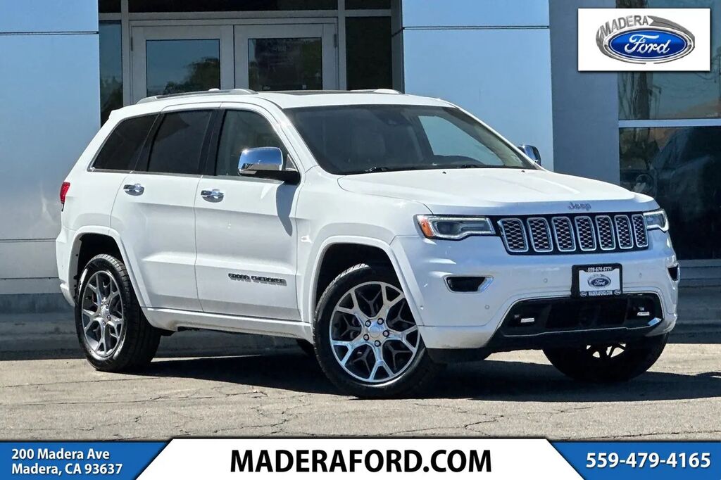 2020 Jeep Grand Cherokee Overland — photo 1 of 13