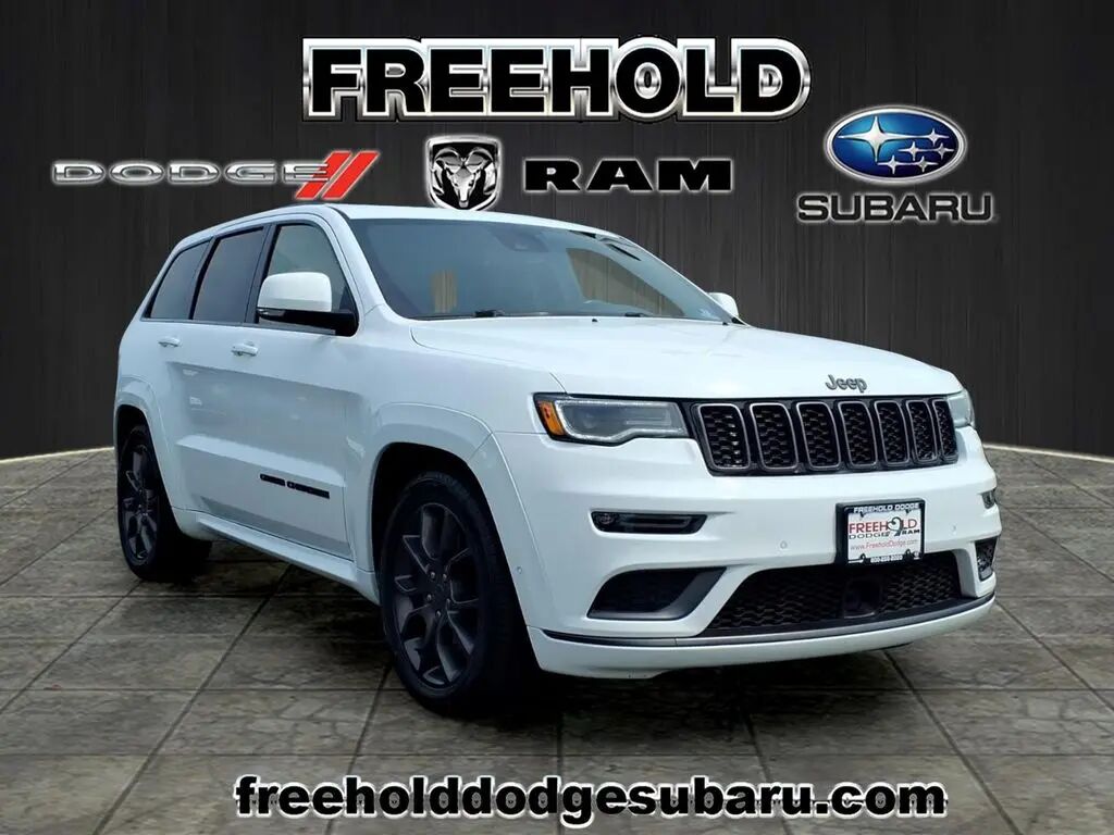 2020 Jeep Grand Cherokee Overland — photo 1 of 13
