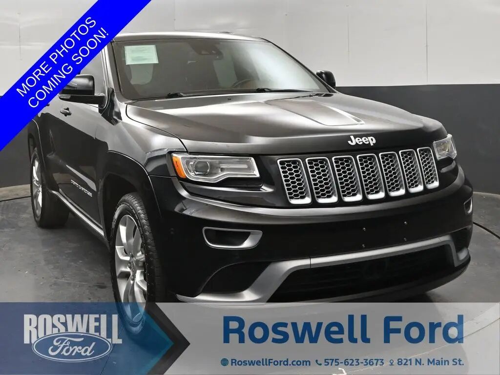 2016 Jeep Grand Cherokee Summit — photo 1 of 13
