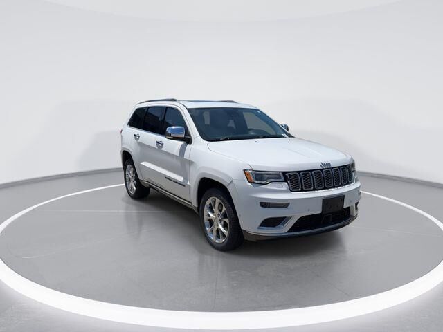 2020 Jeep Grand Cherokee Summit