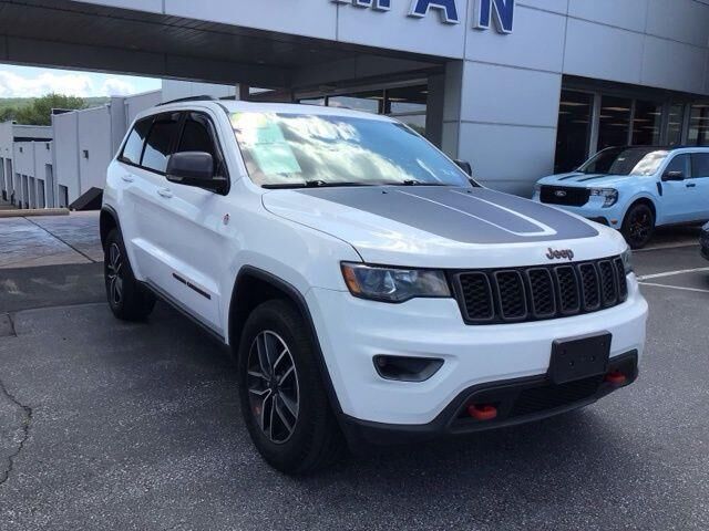 2020 Jeep Grand Cherokee Trailhawk