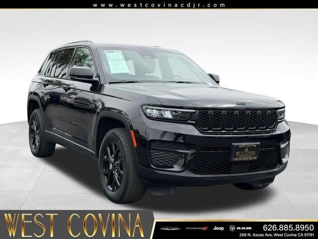 2025 Jeep Grand Cherokee Laredo A