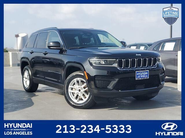 2023 Jeep Grand Cherokee Laredo