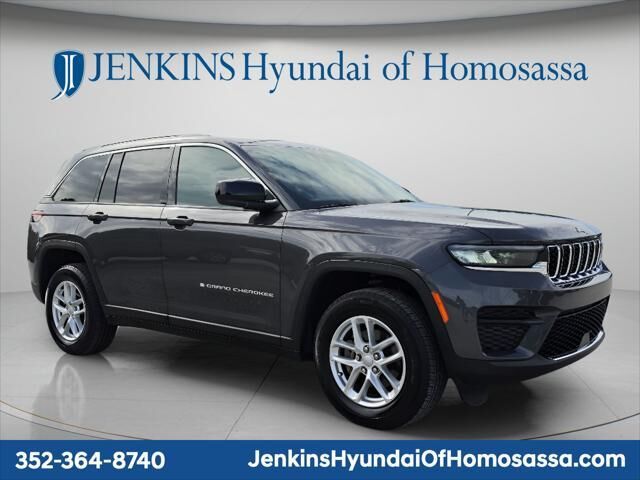 2024 Jeep Grand Cherokee Laredo