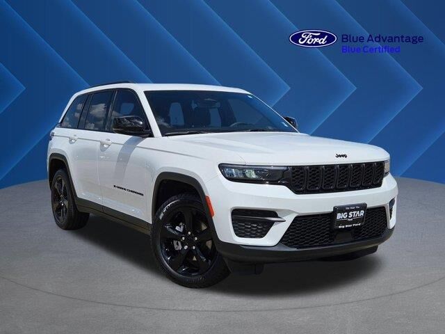 2023 Jeep Grand Cherokee Laredo