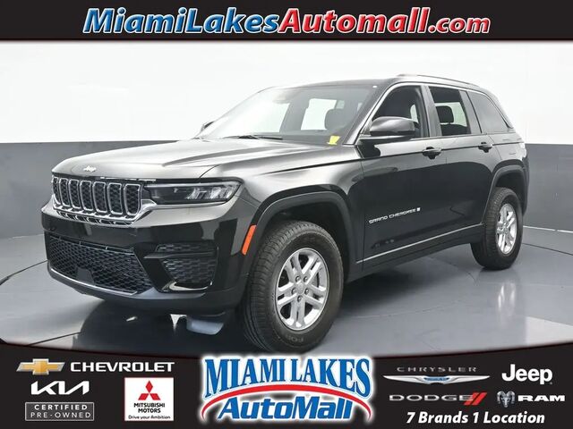 2025 Jeep Grand Cherokee Laredo A