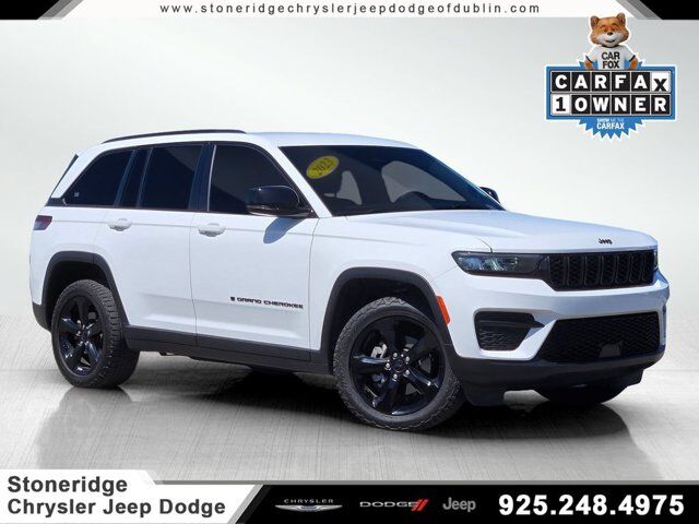 2023 Jeep Grand Cherokee Altitude