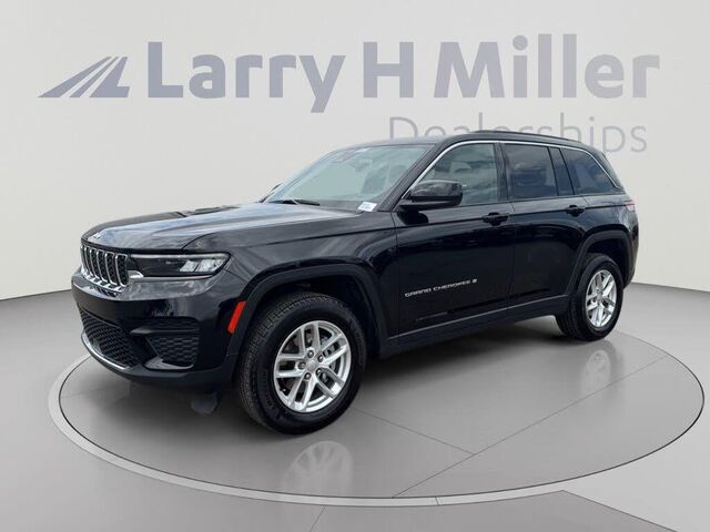 2024 Jeep Grand Cherokee Laredo