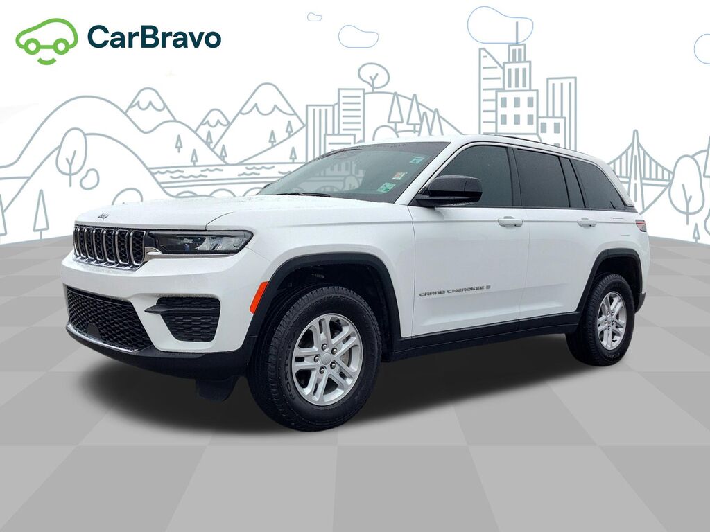2025 Jeep Grand Cherokee Laredo 4x2 — photo 1 of 6