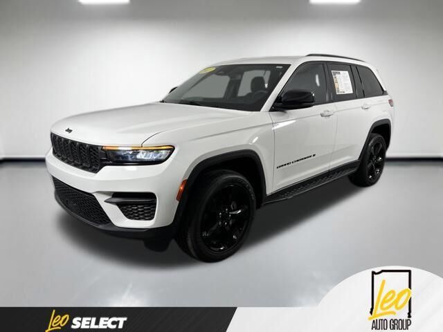 2023 Jeep Grand Cherokee Altitude