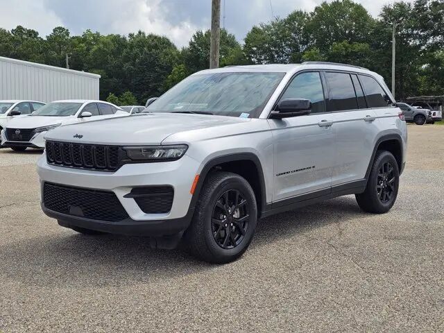 2024 Jeep Grand Cherokee Altitude