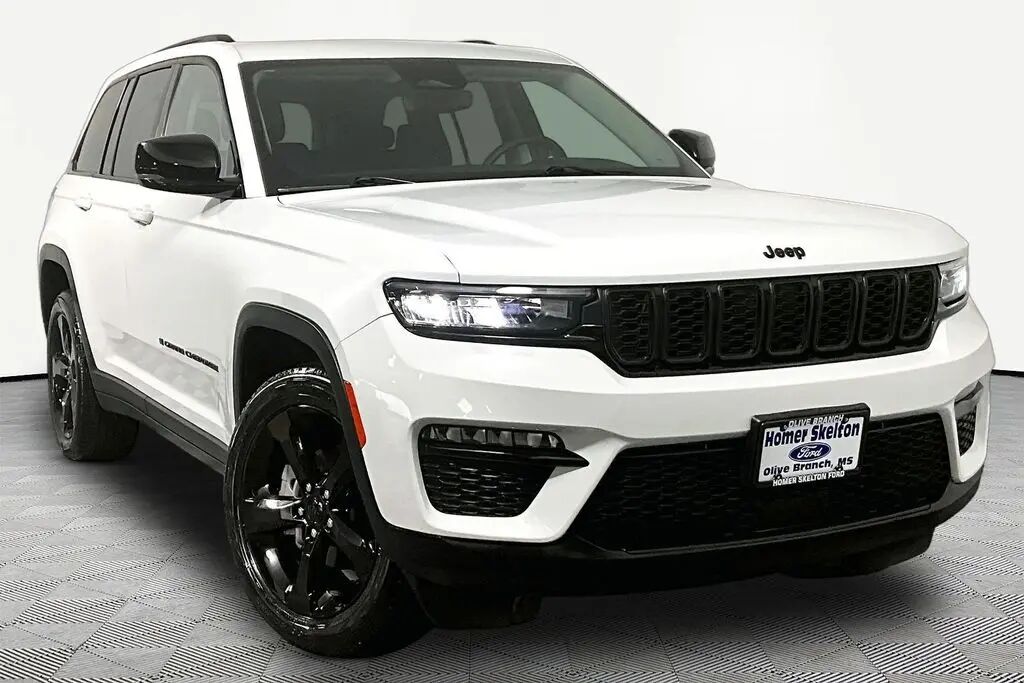 2024 Jeep Grand Cherokee Limited — photo 1 of 13