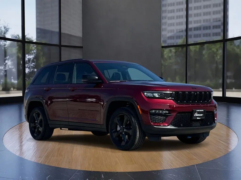 2025 Jeep Grand Cherokee Limited — photo 1 of 13