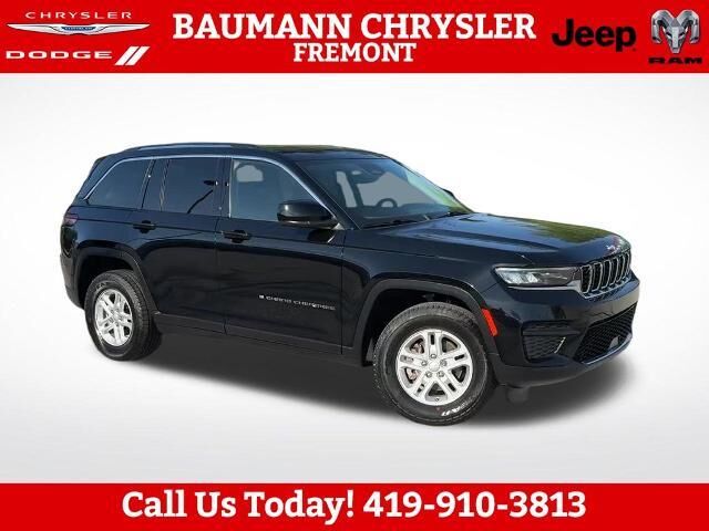 2023 Jeep Grand Cherokee Laredo
