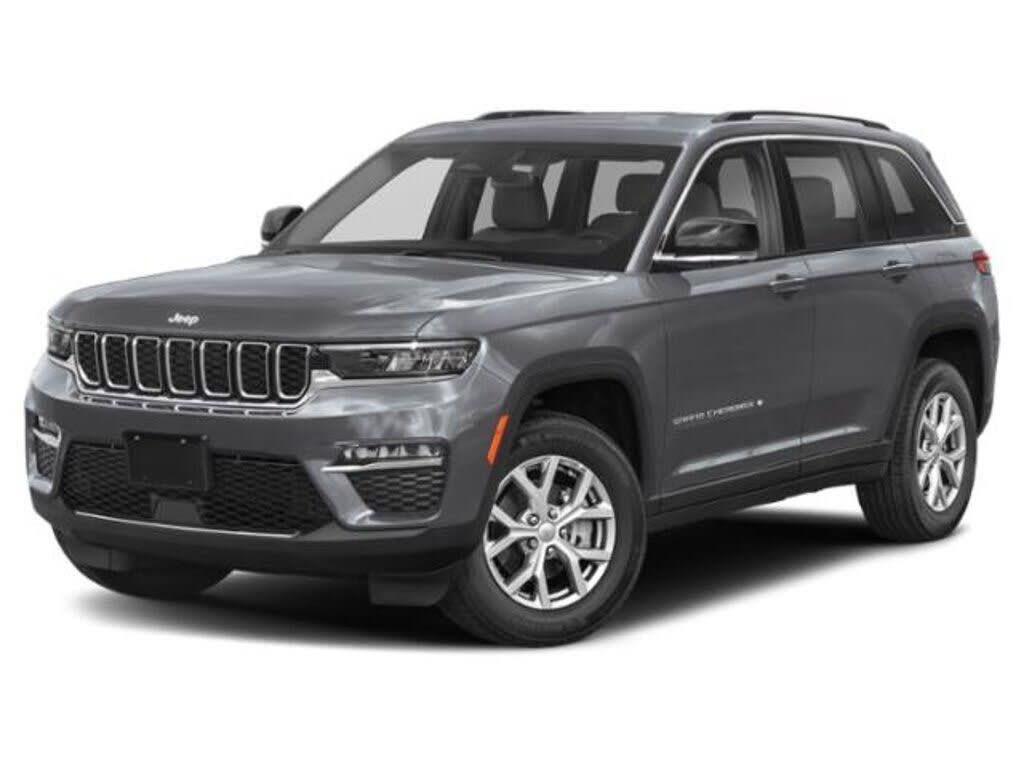 2023 Jeep Grand Cherokee Laredo — photo 1 of 1