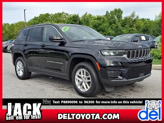 2023 Jeep Grand Cherokee Laredo X — photo 1 of 13