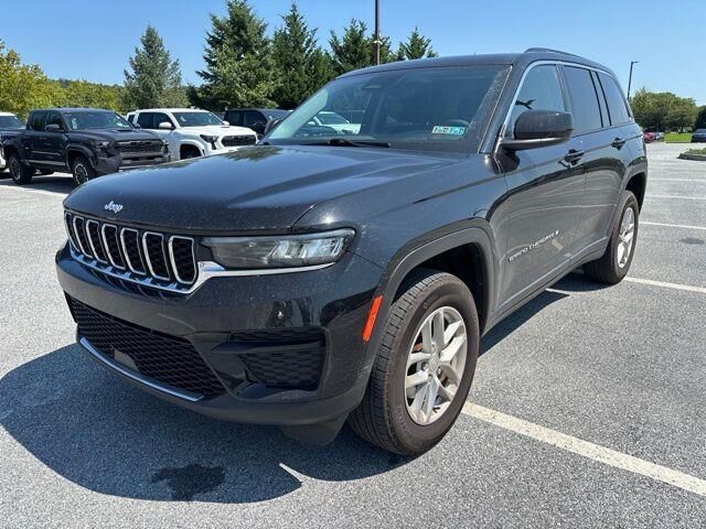 2023 Jeep Grand Cherokee Laredo X