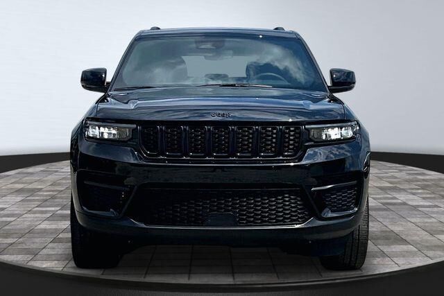 2024 Jeep Grand Cherokee Laredo