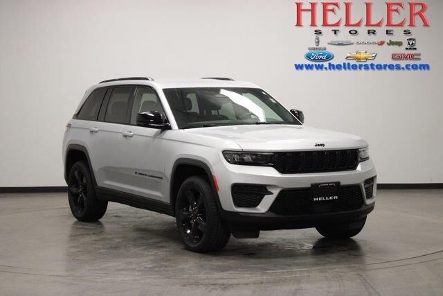 2023 Jeep Grand Cherokee Laredo