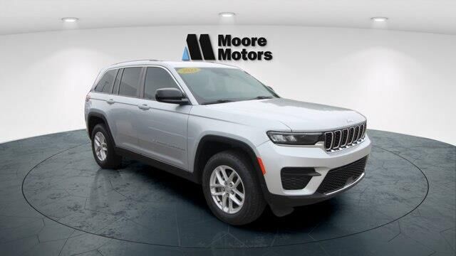 2023 Jeep Grand Cherokee Laredo