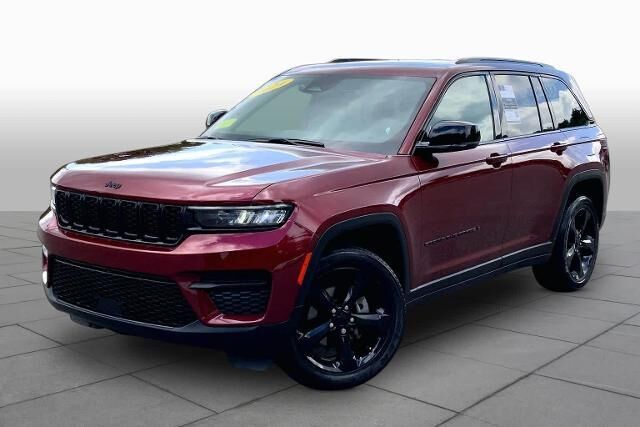 2024 Jeep Grand Cherokee Laredo
