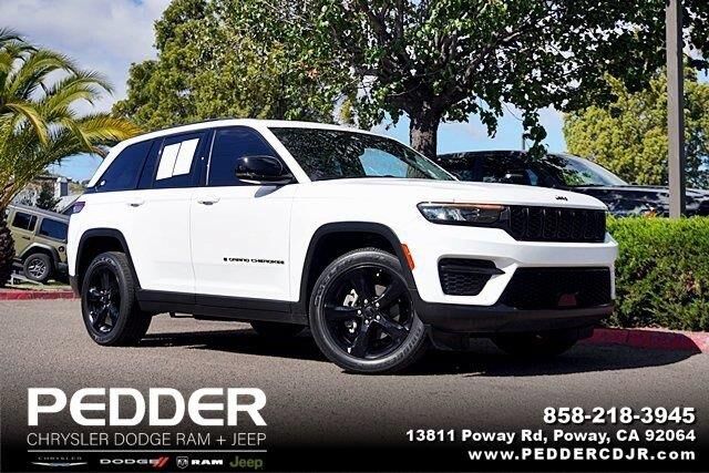 2023 Jeep Grand Cherokee Laredo X