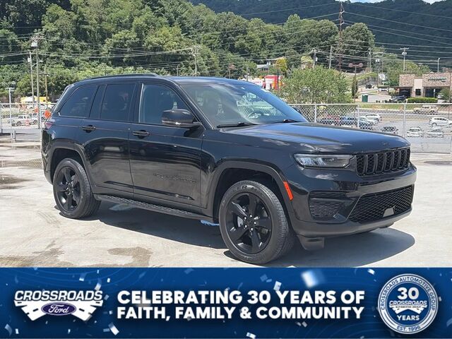 2023 Jeep Grand Cherokee Laredo