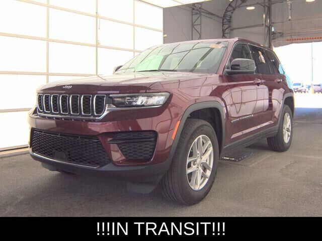 2023 Jeep Grand Cherokee Laredo