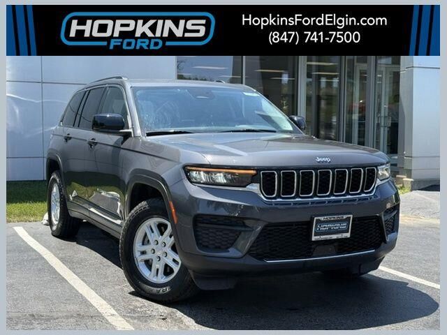 2023 Jeep Grand Cherokee Laredo