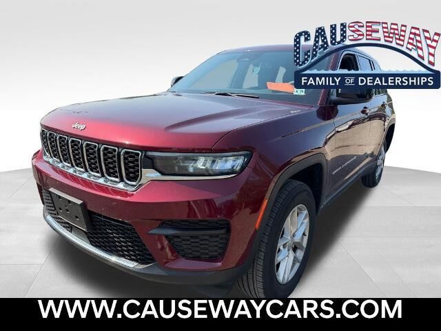 2024 Jeep Grand Cherokee Laredo